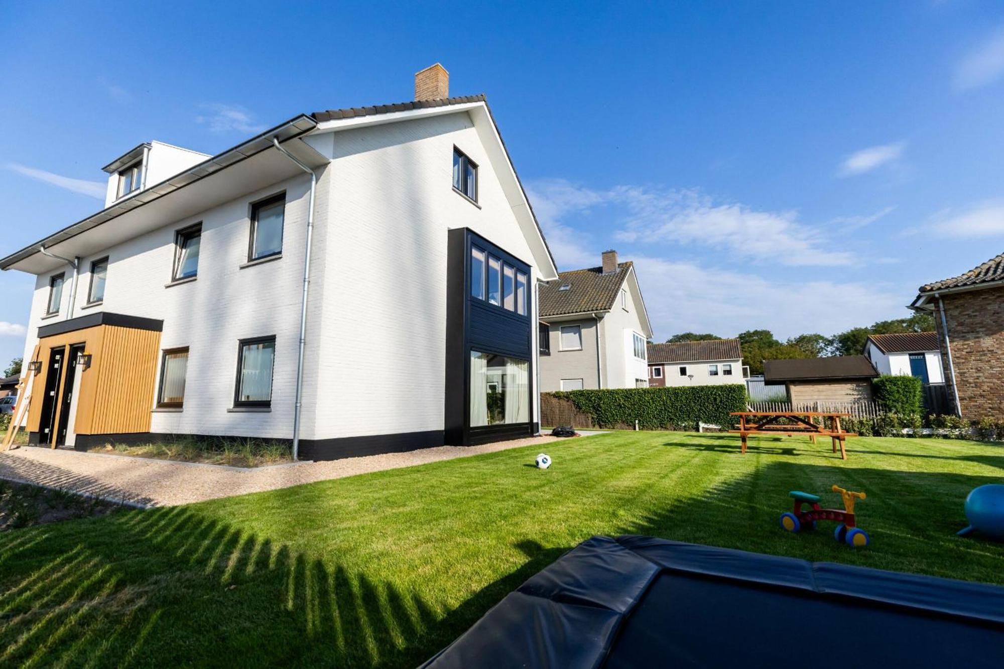 Huswell - Cozy Family Home Steps From The Sea Cadzand Exterior photo